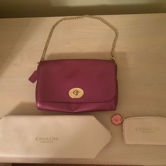 New Coach  Leather Violet Crossbody w/ 2 Straps & Coach  2 Cosmetic Bags Set - Picture 2 of 3
